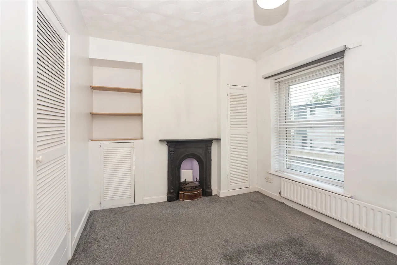 Caernarfon Road, Bangor, LL57, photo 5