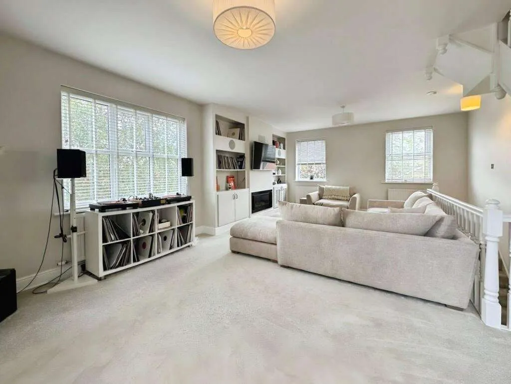 Knutsford Road, Alderley Edge, Cheshire, SK9 7SD, photo 7