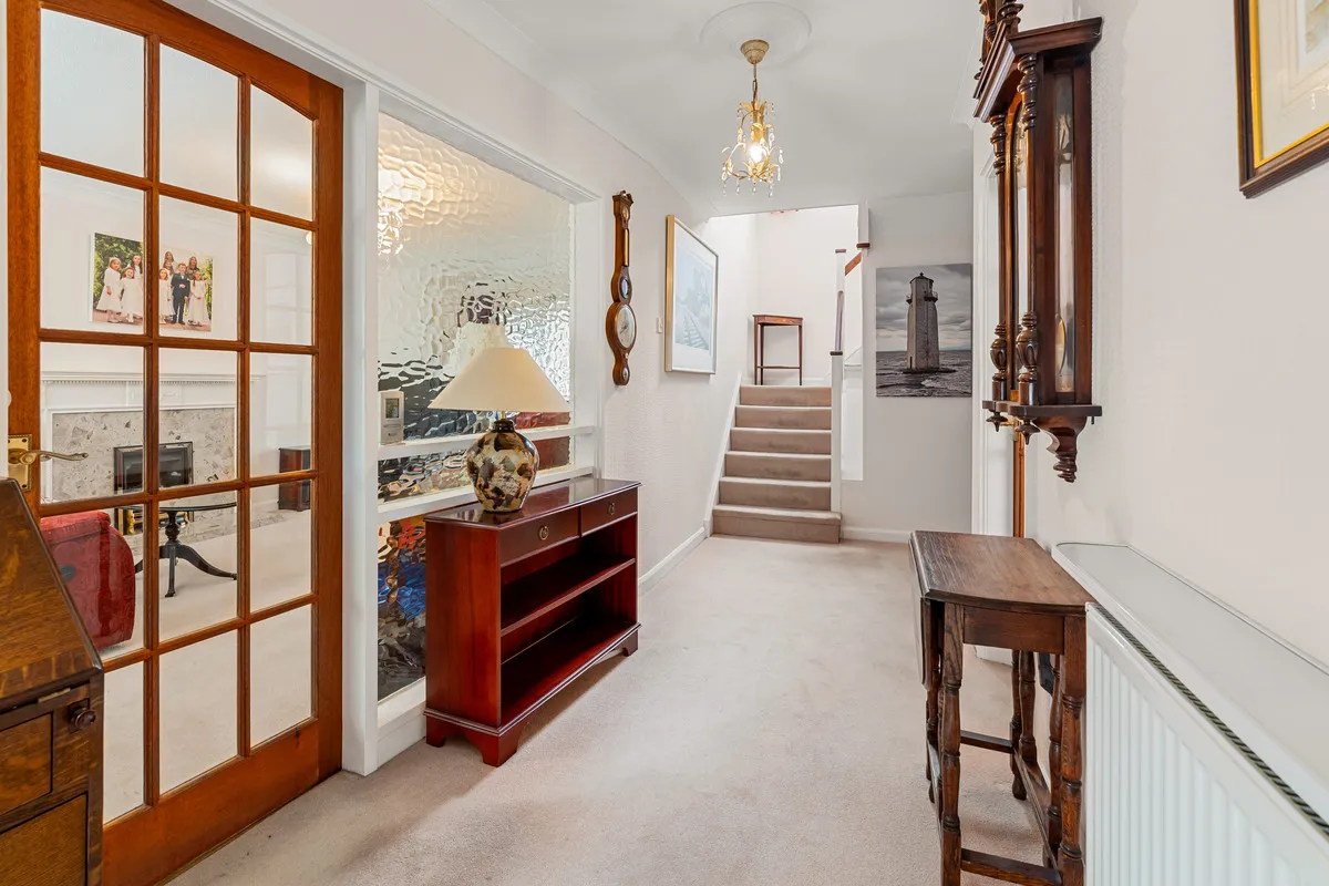 Hookstone Drive, Harrogate, HG2, photo 4