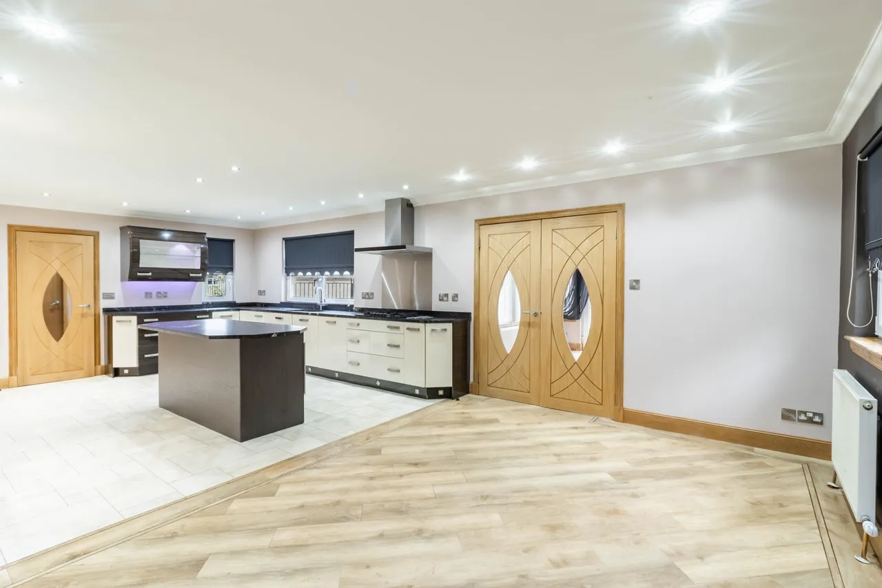 Littlewood Gardens, Montrose, DD10, photo 13