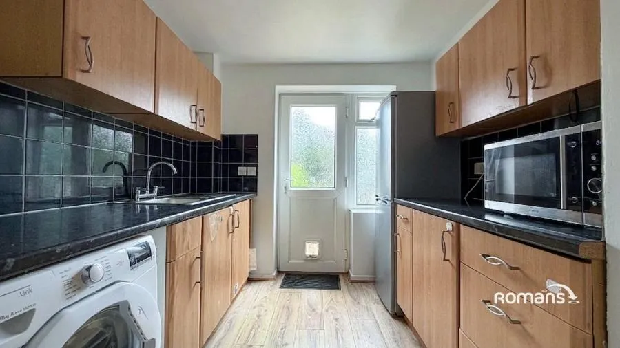 Grainger Close, Basingstoke, RG22, photo 3