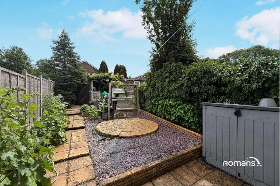 Grainger Close, Basingstoke, RG22, photo 5