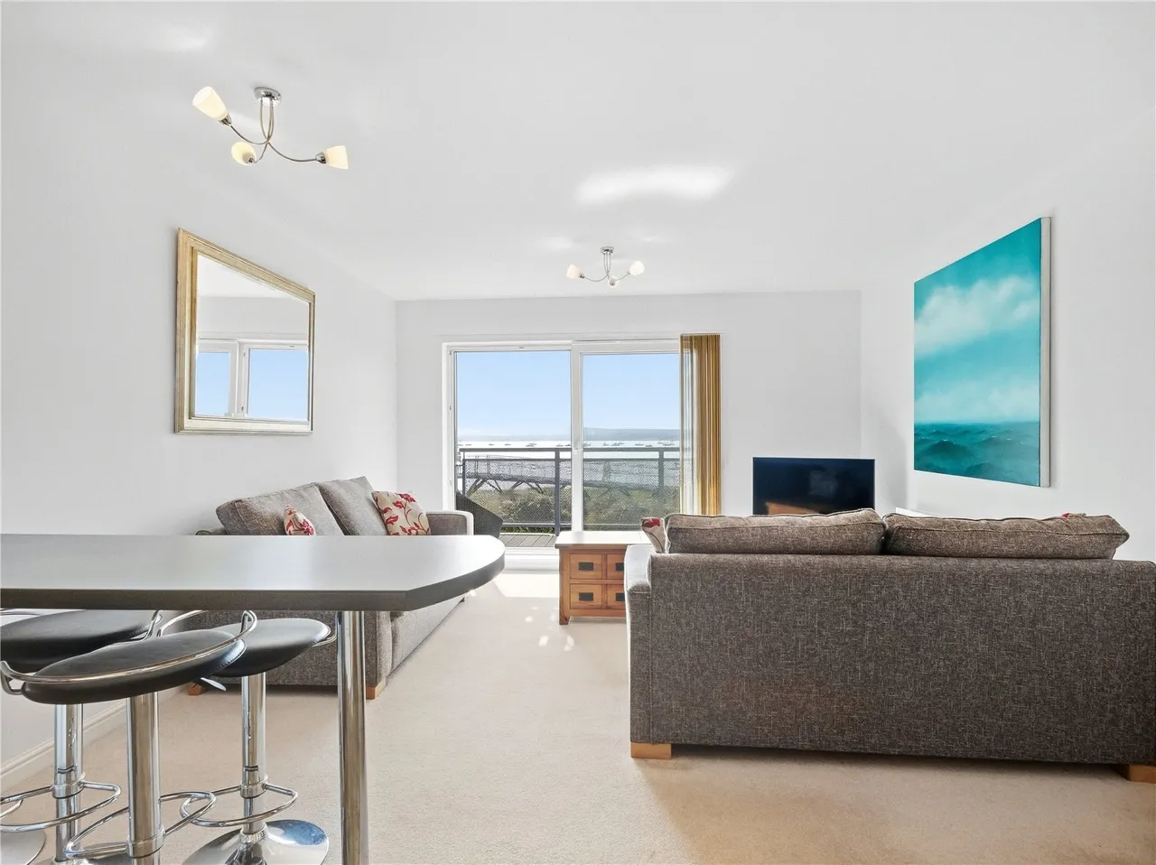 Waterside Living with Panoramic Poole Harbour Views, photo 3
