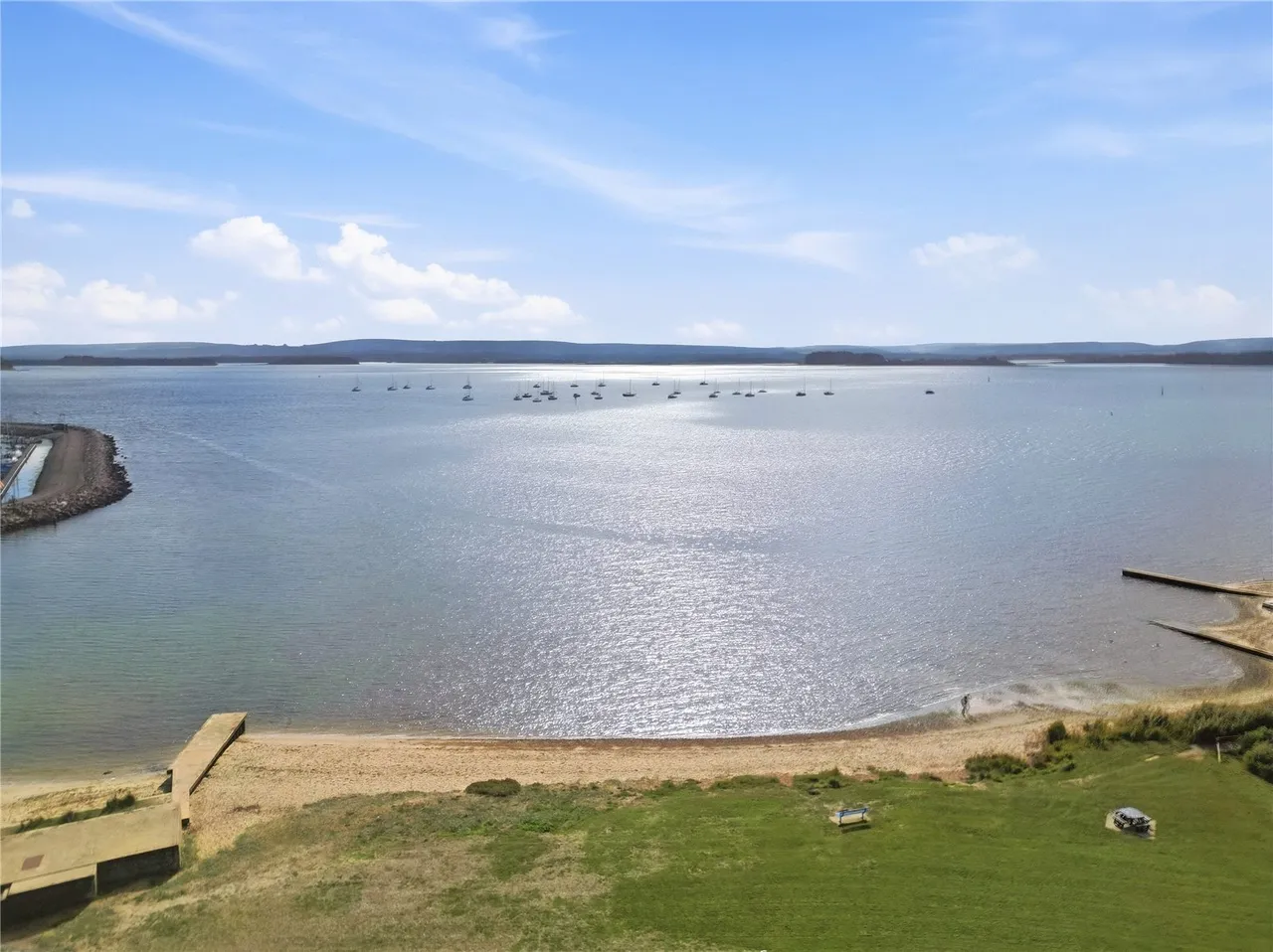 Waterside Living with Panoramic Poole Harbour Views, photo 2