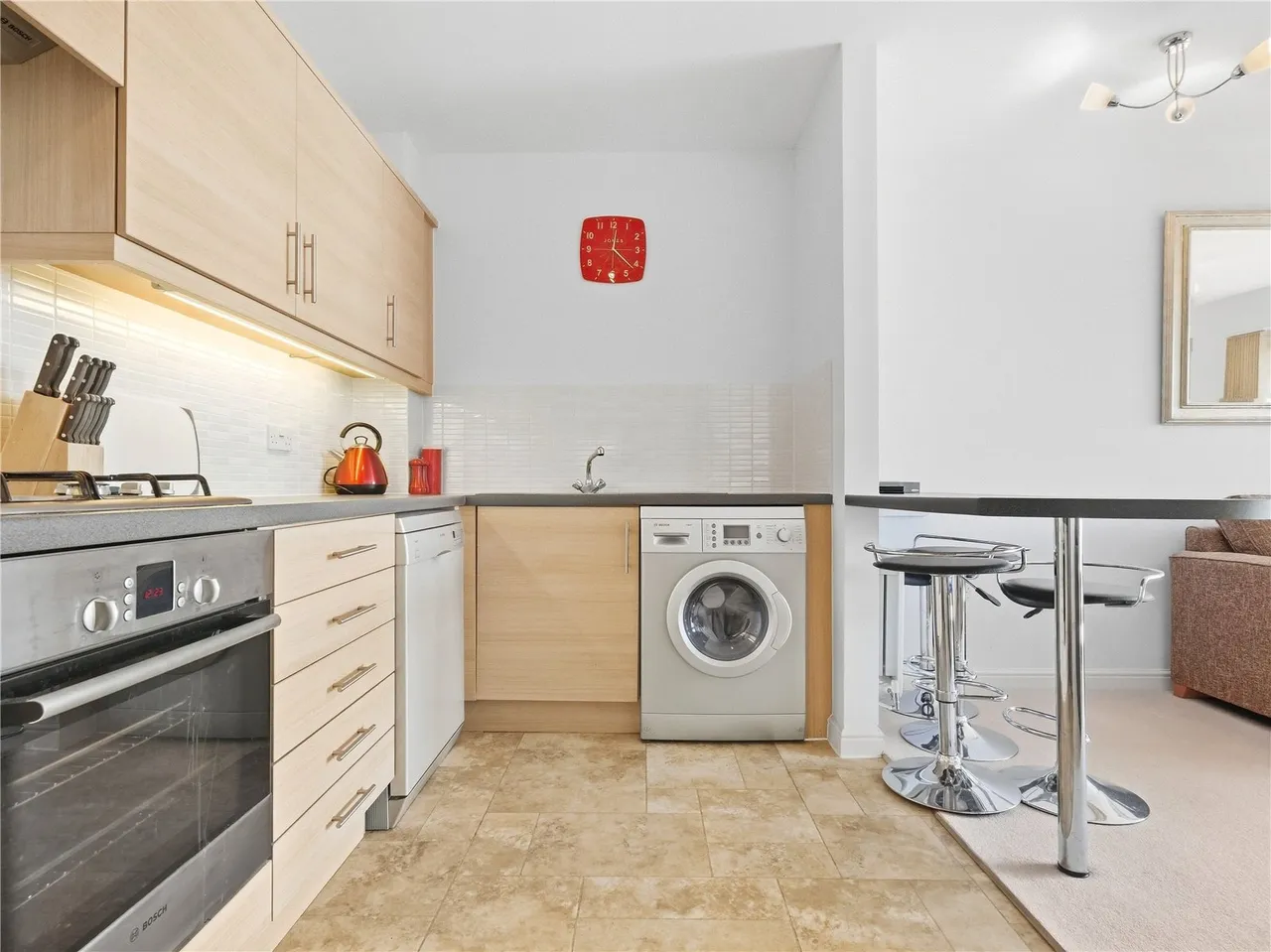 Waterside Living with Panoramic Poole Harbour Views, photo 6