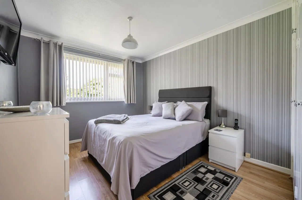 Bridge Close, Lancing, BN15, photo 8