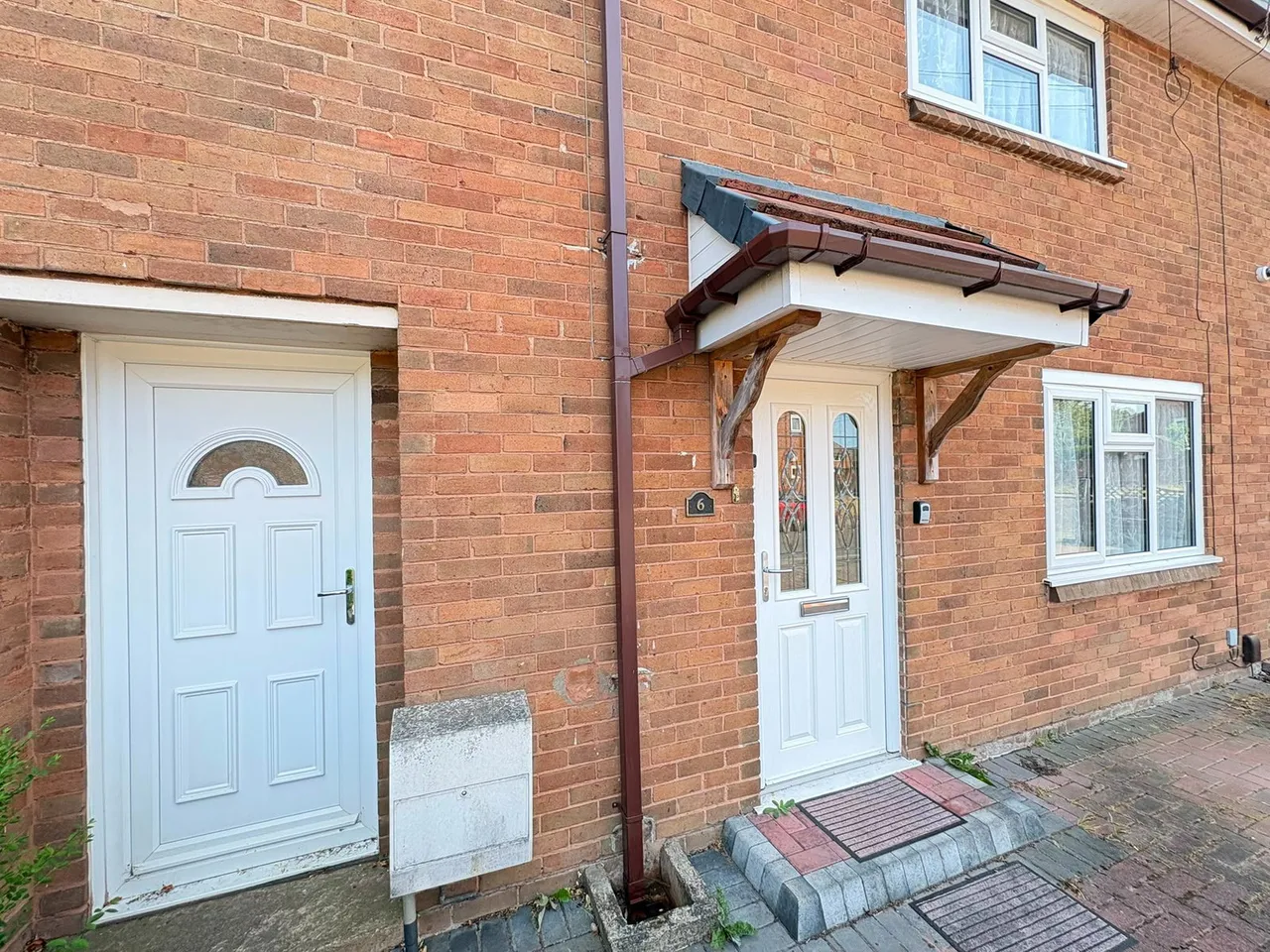 Huntington Road, New Invention, Willenhall, WV12 5LE, photo 4