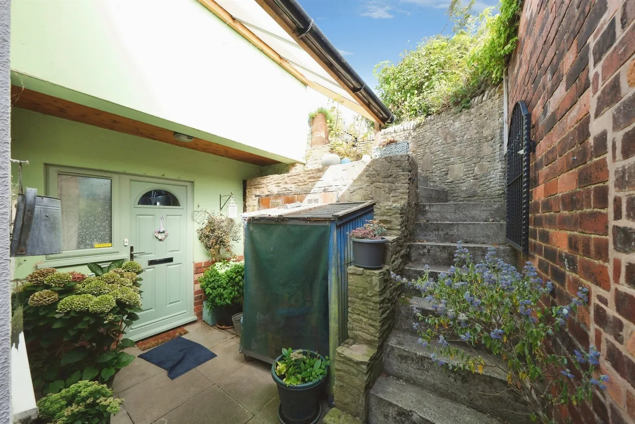 Wesley Road, Ambergate, DE56, photo 15
