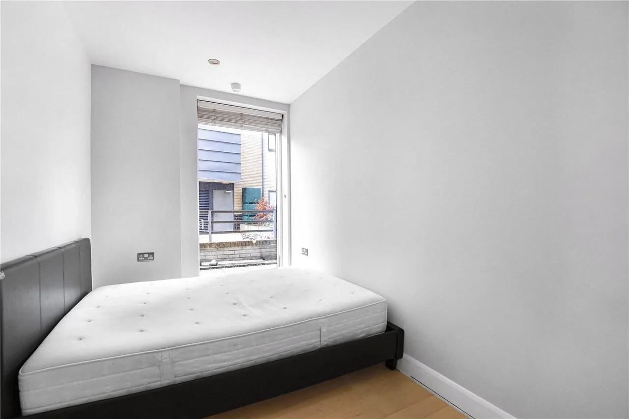 Hertford Road, London, N1, photo 13