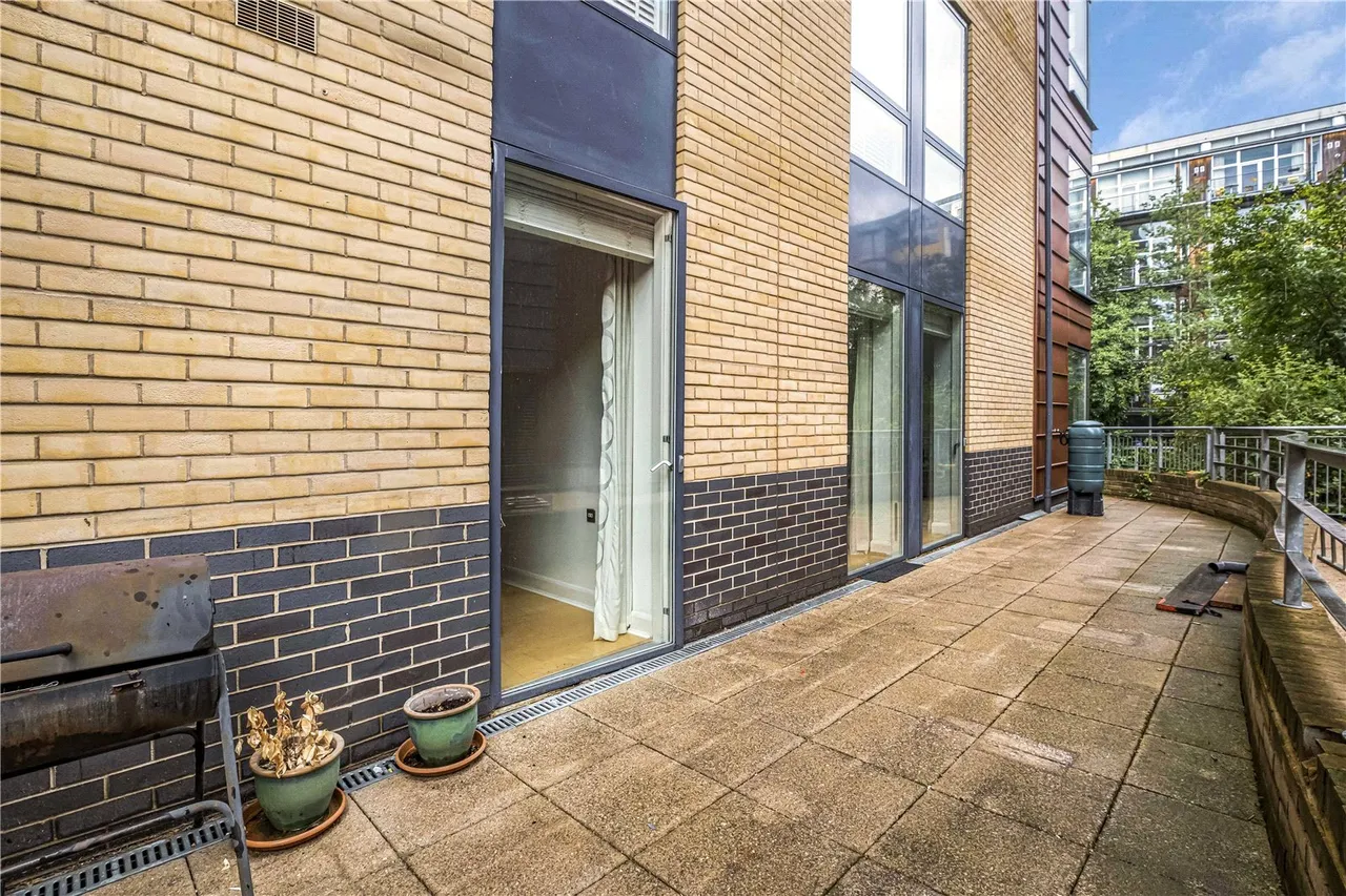 Hertford Road, London, N1, photo 5