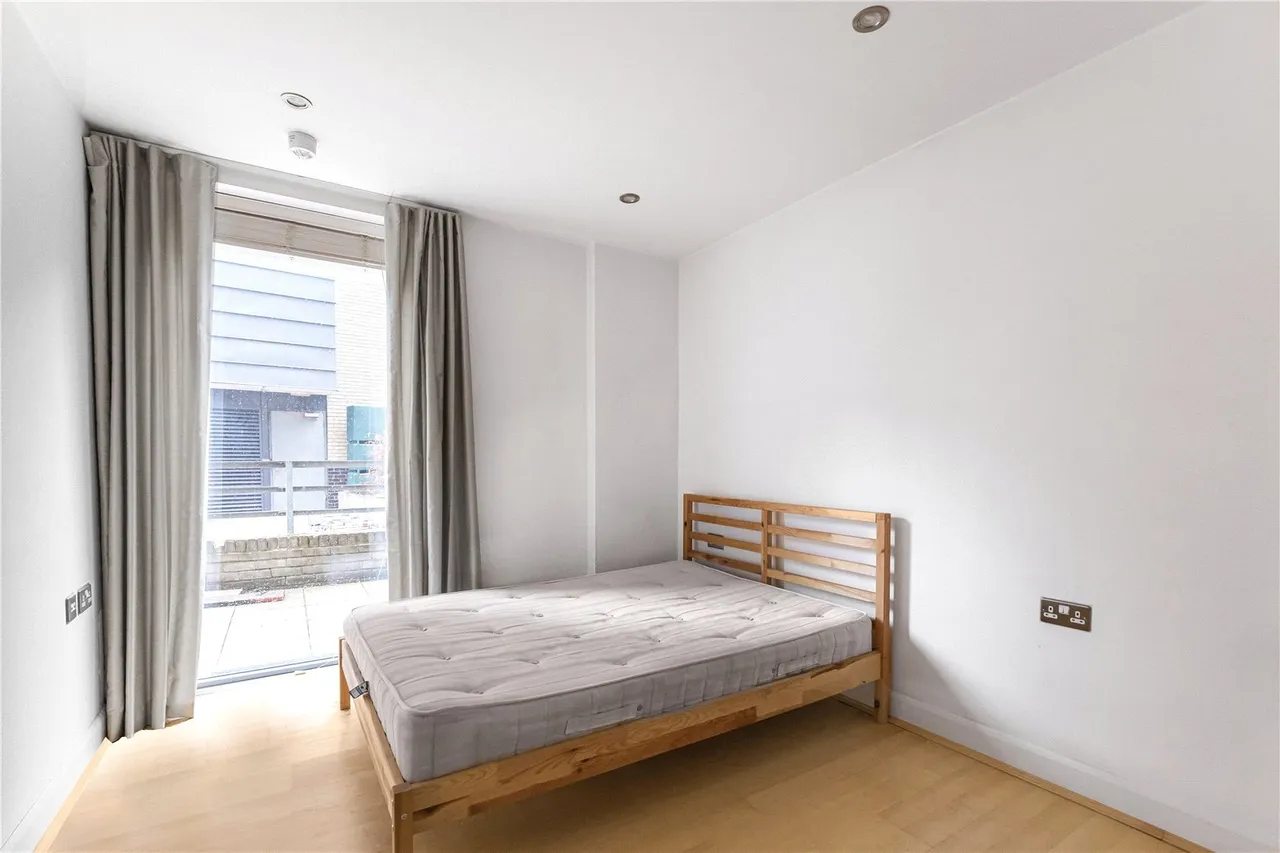 Hertford Road, London, N1, photo 8