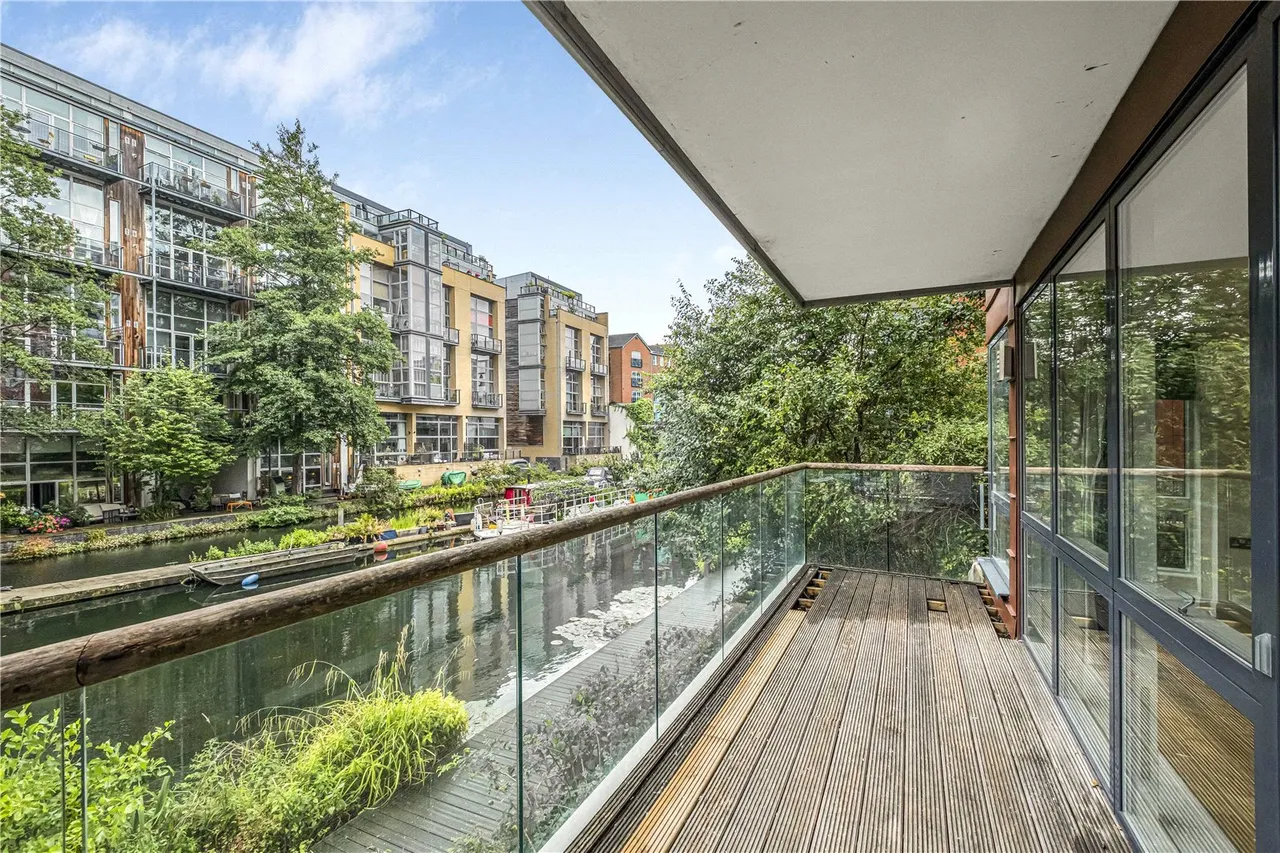 Hertford Road, London, N1, photo 2