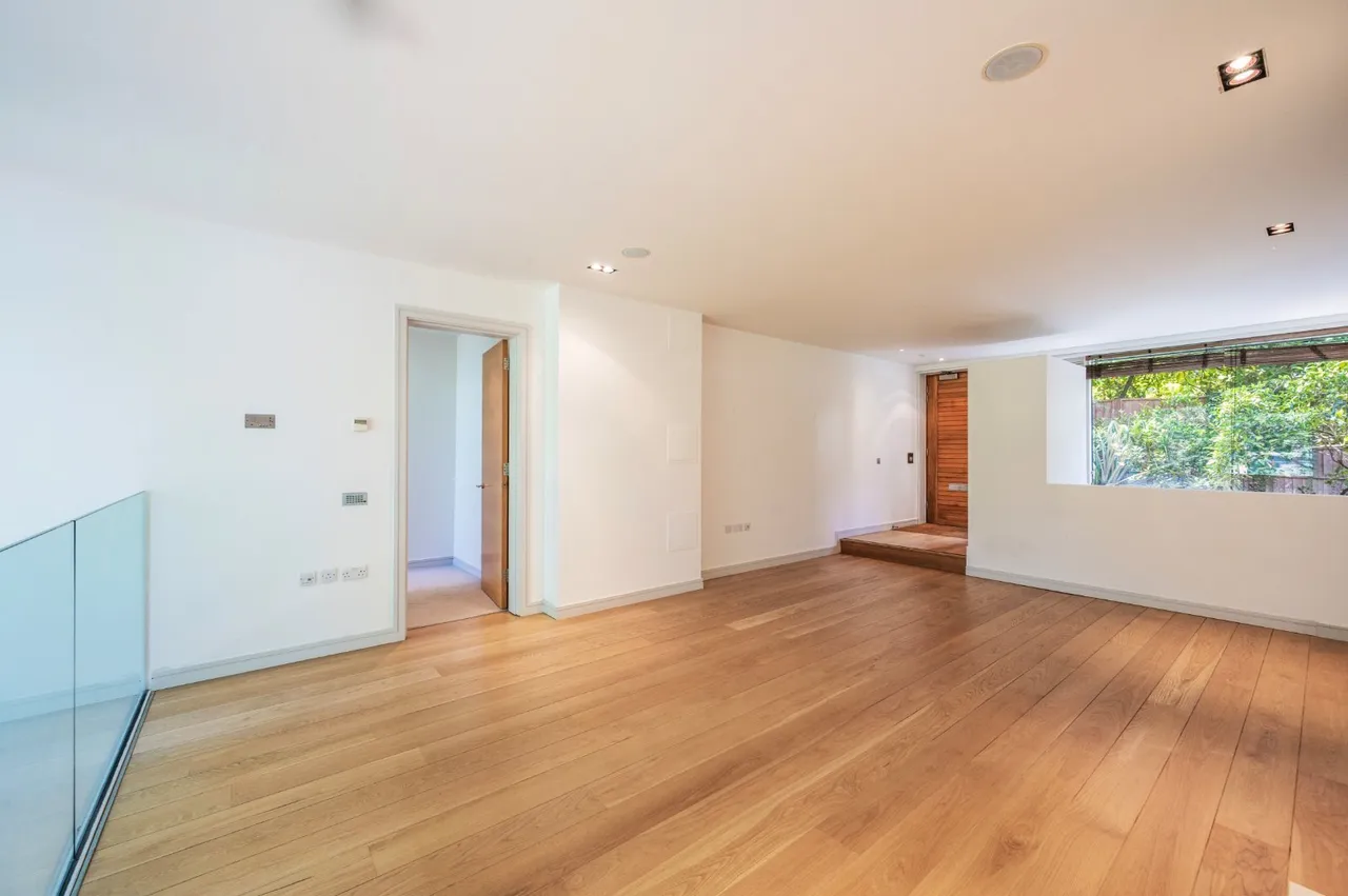 Tercelet Terrace, Oak Hill Park, NW3, photo 54