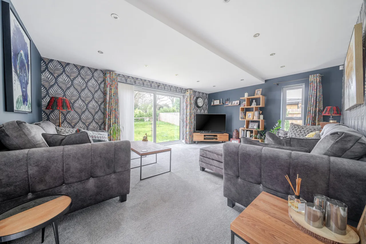 Thornbury Hill, Alveston, BS35, photo 5