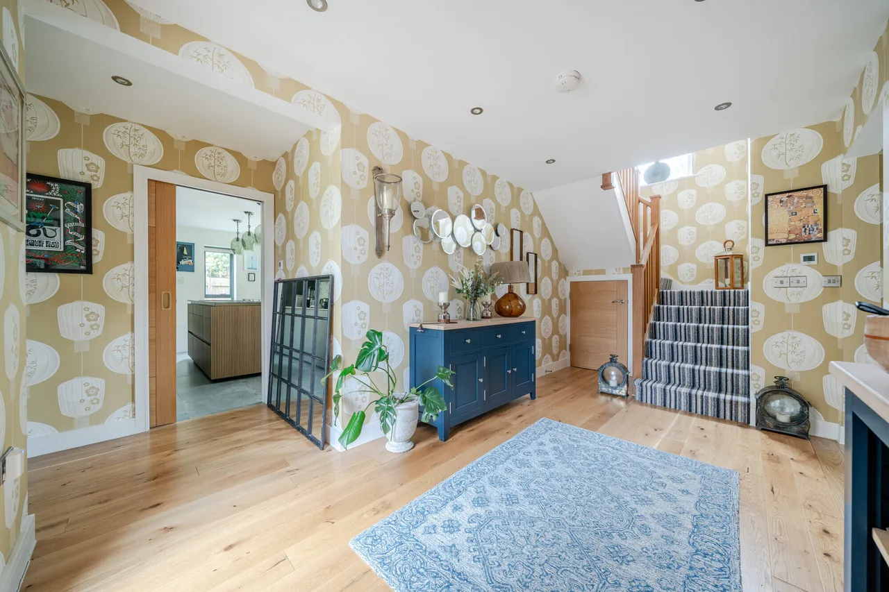 Thornbury Hill, Alveston, BS35, photo 6