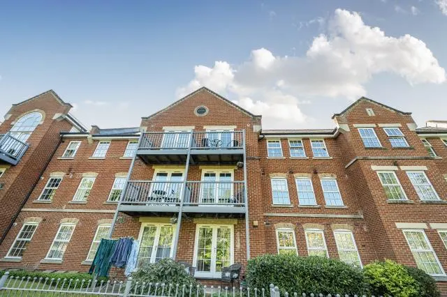 Florey Gardens, Aylesbury, HP20, photo 21