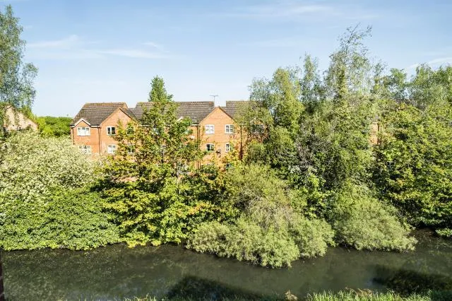 Florey Gardens, Aylesbury, HP20, photo 22