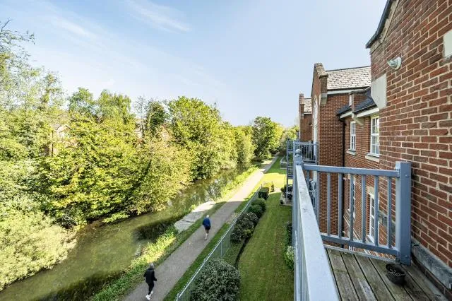 Florey Gardens, Aylesbury, HP20, photo 17