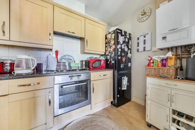 Florey Gardens, Aylesbury, HP20, photo 3
