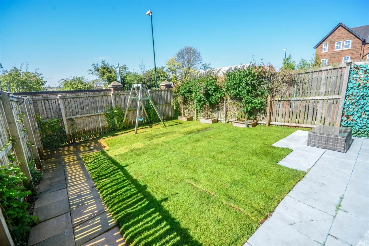 Sandpiper View, East Boldon, NE36, photo 16