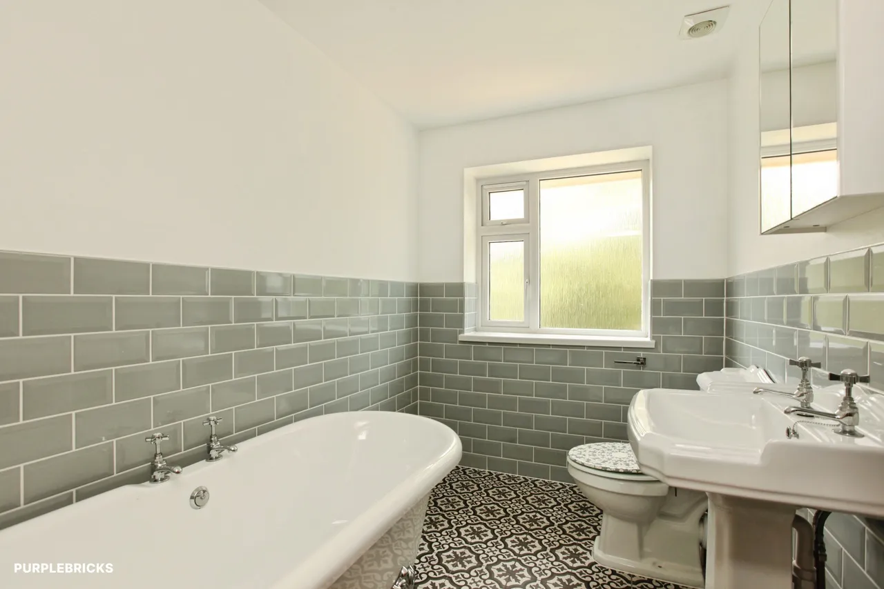 Oak Road, Tavistock, PL19, photo 14