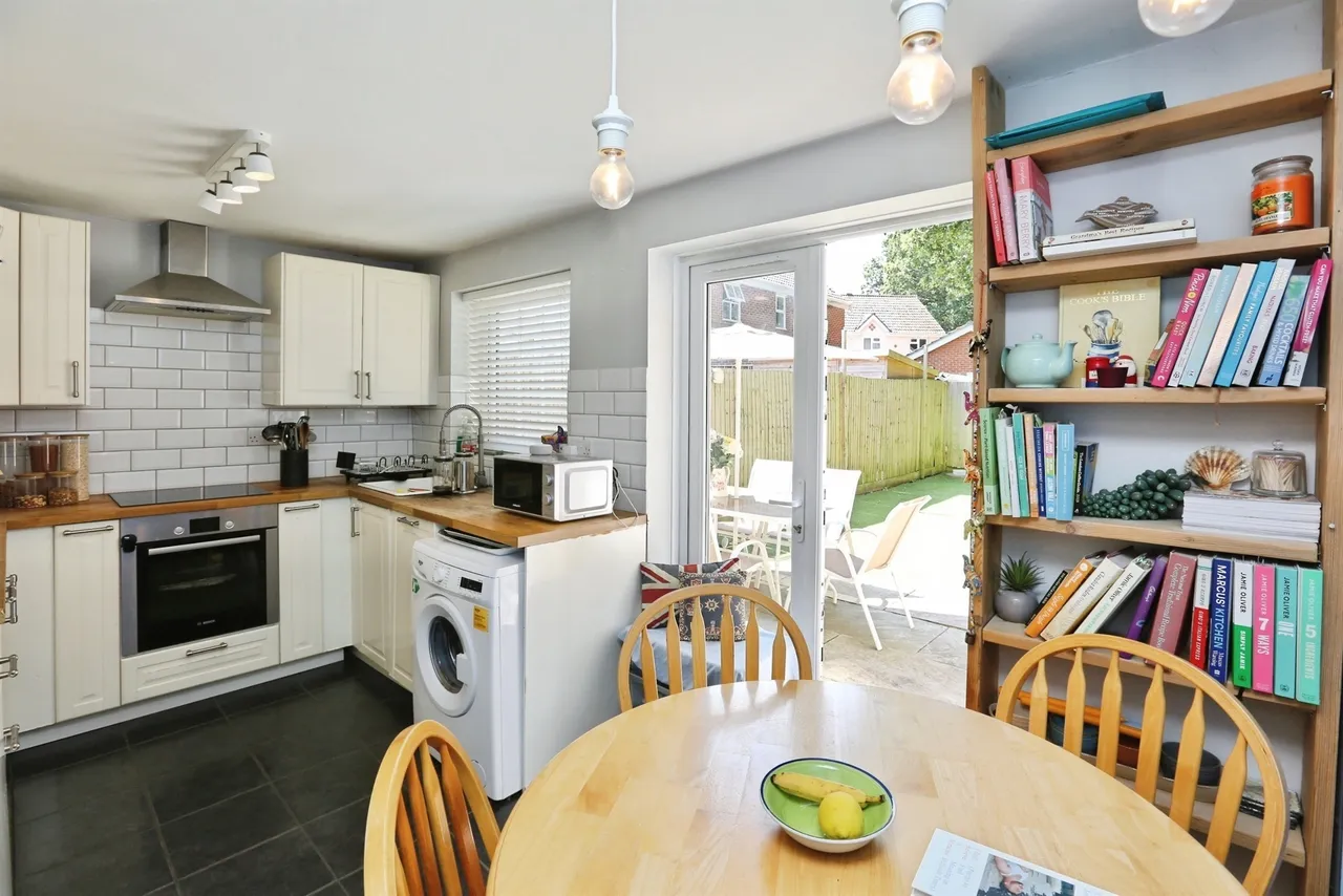 Andersen Close, Whiteley, Fareham, photo 4