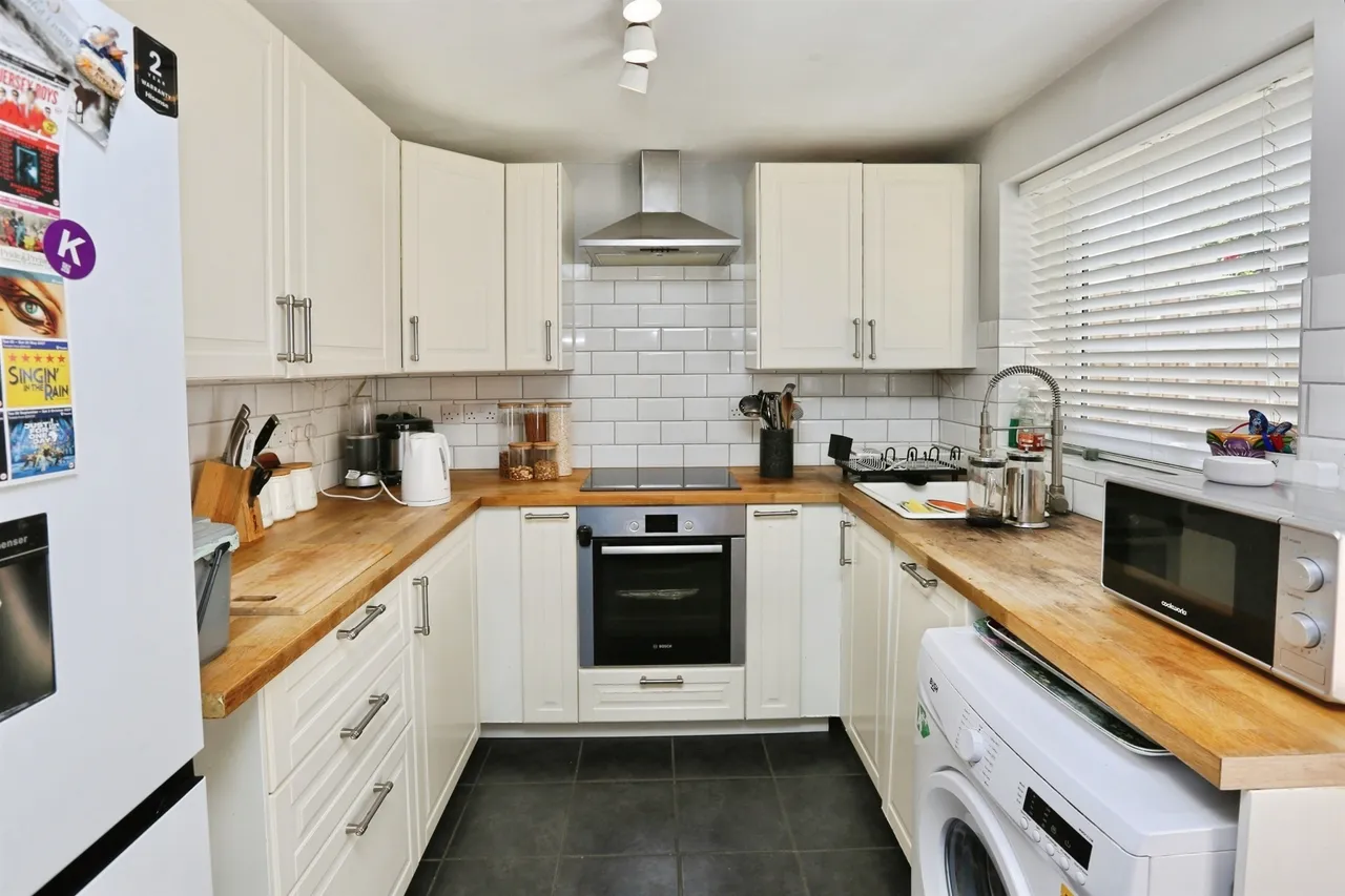 Andersen Close, Whiteley, Fareham, photo 5