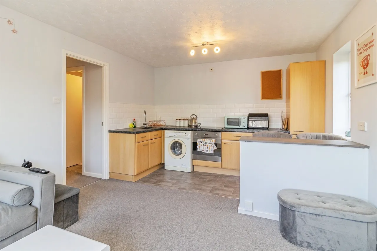 Tenterden Crescent, Kents Hill, MILTON KEYNES, photo 4