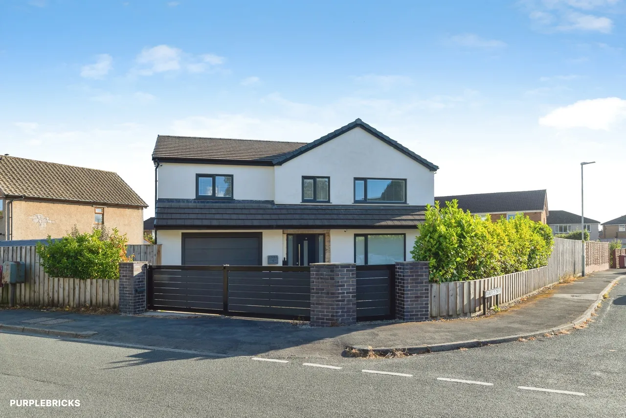 4 bed house for sale, Lancaster Drive, Clitheroe, BB7