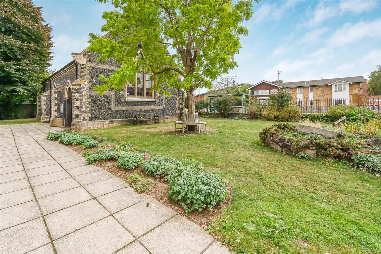 Heasman Close, Newmarket, CB8, photo 15