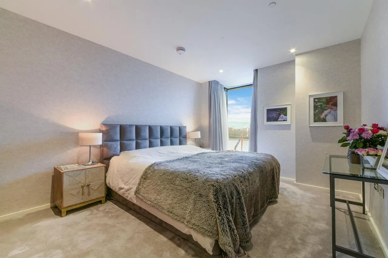 Embassy Gardens, Nine Elms, SW11, photo 8