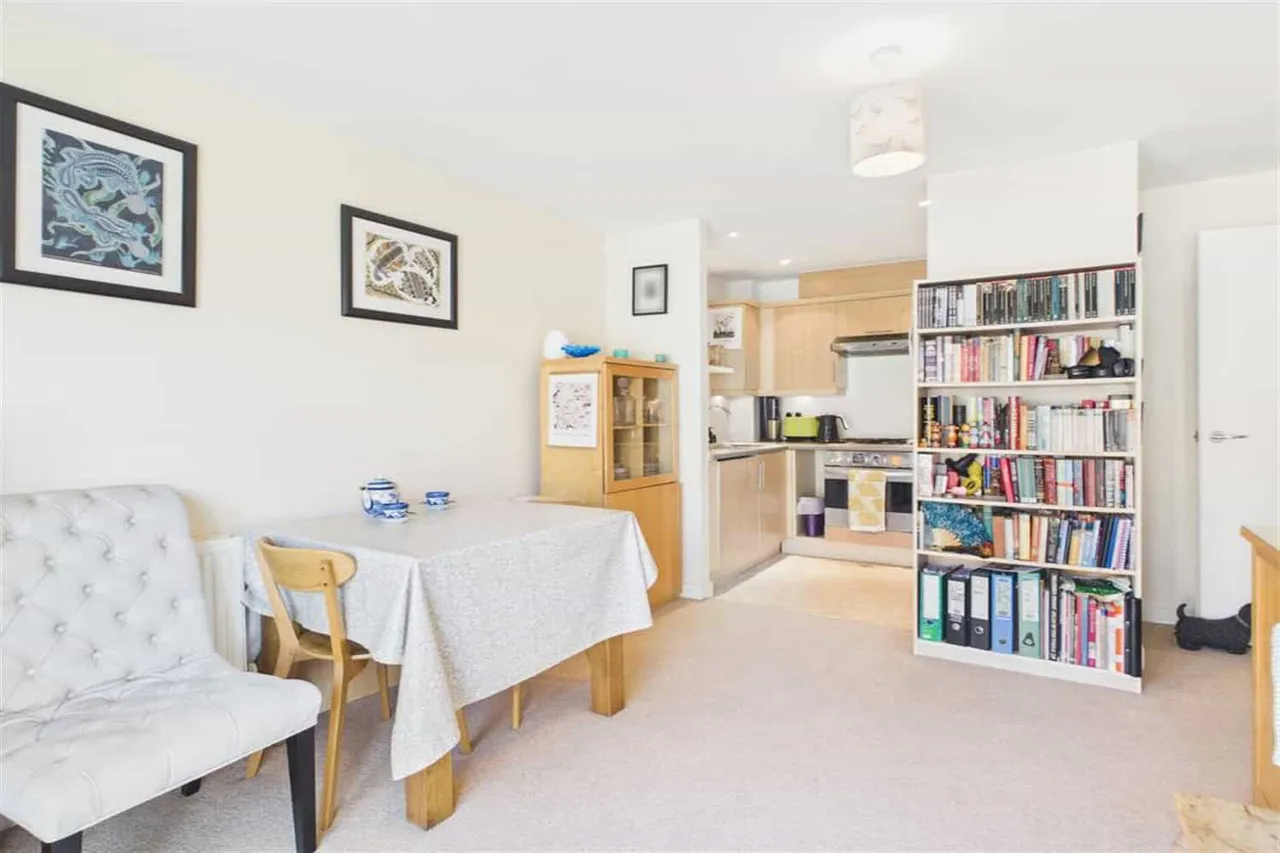 89 Park Road, London, SW19 2BD, photo 3