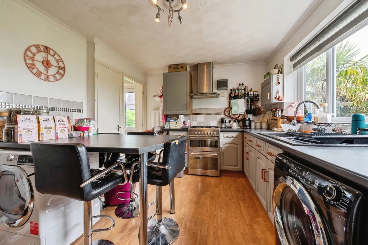 Lodenek Avenue, Padstow, PL28, photo 16