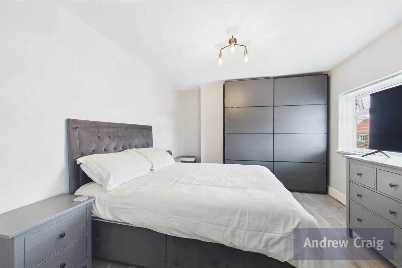 Surrey Avenue, Silksworth, SR3, photo 6