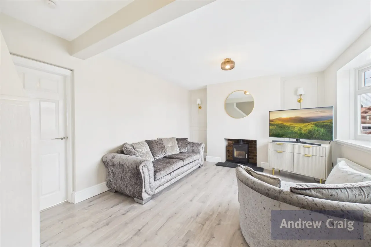 Surrey Avenue, Silksworth, SR3, photo 5