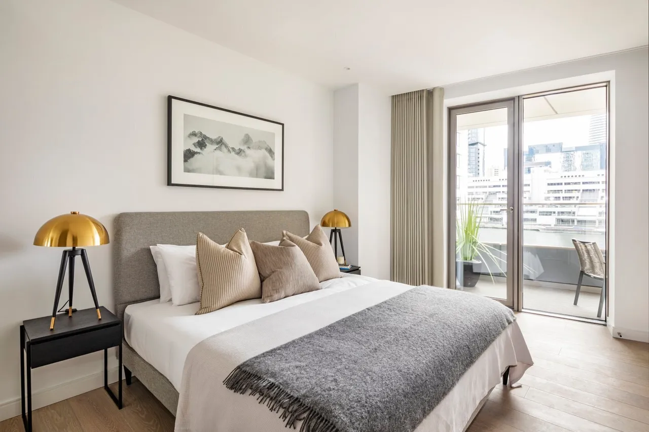 Water Street, London, E14, photo 5