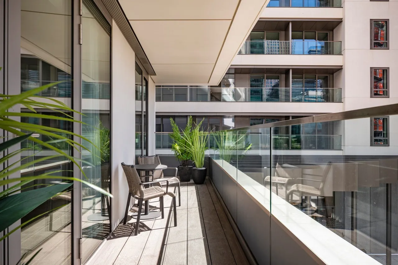 Water Street, London, E14, photo 12