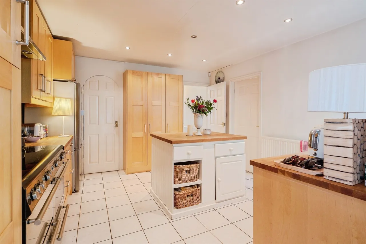 Forest Road, Loughborough, LE11, photo 4