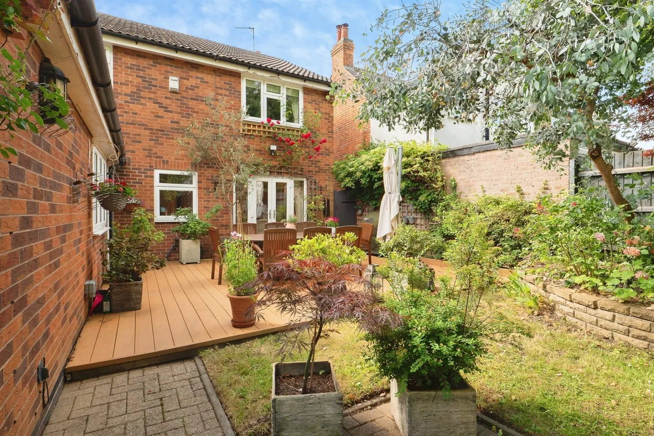 Forest Road, Loughborough, LE11, photo 23