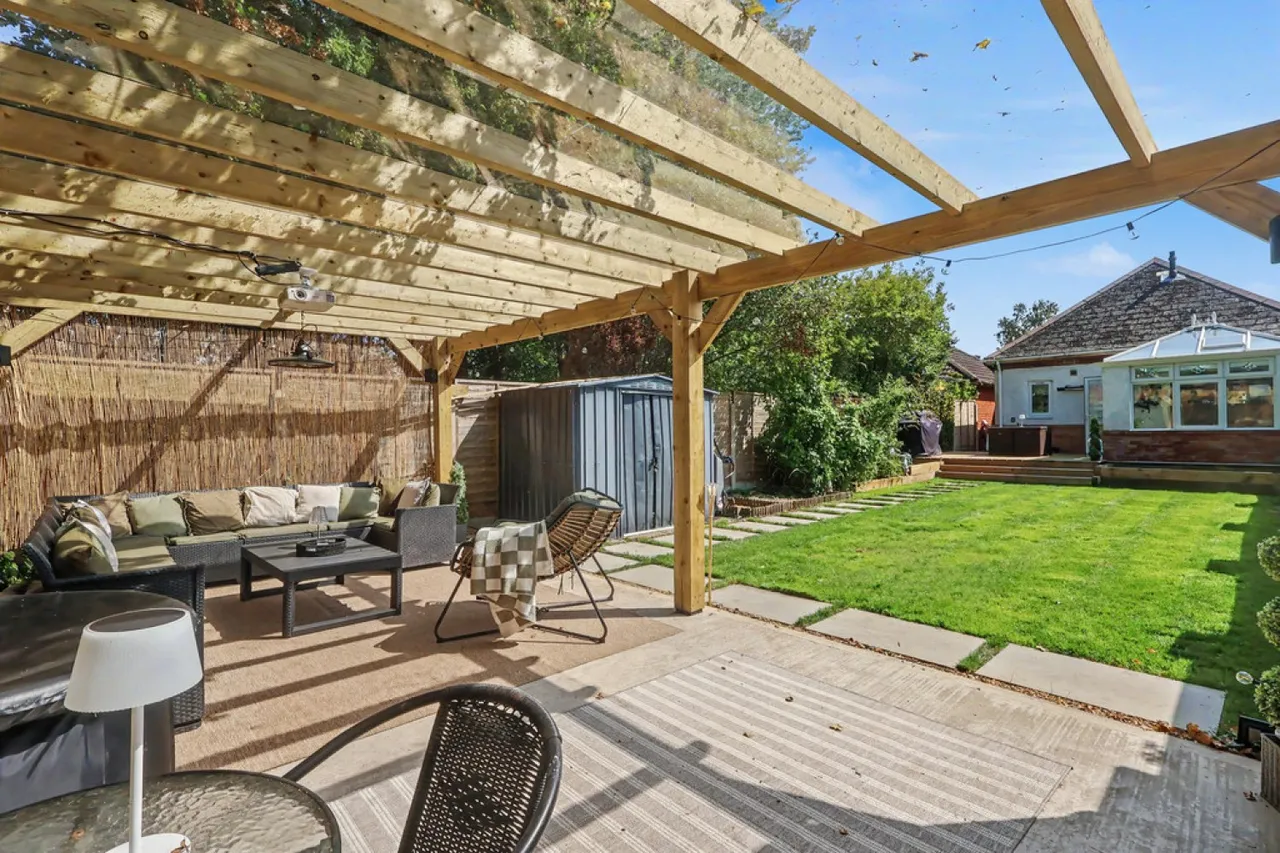 2 bed house for sale — Recreation Road, Parkstone