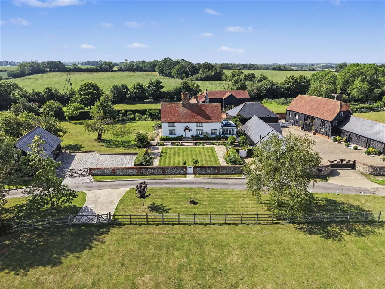 Tindon End, Great Sampford, CB10, photo 38