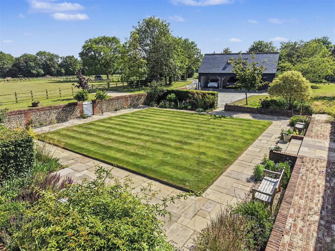 Tindon End, Great Sampford, CB10, photo 37