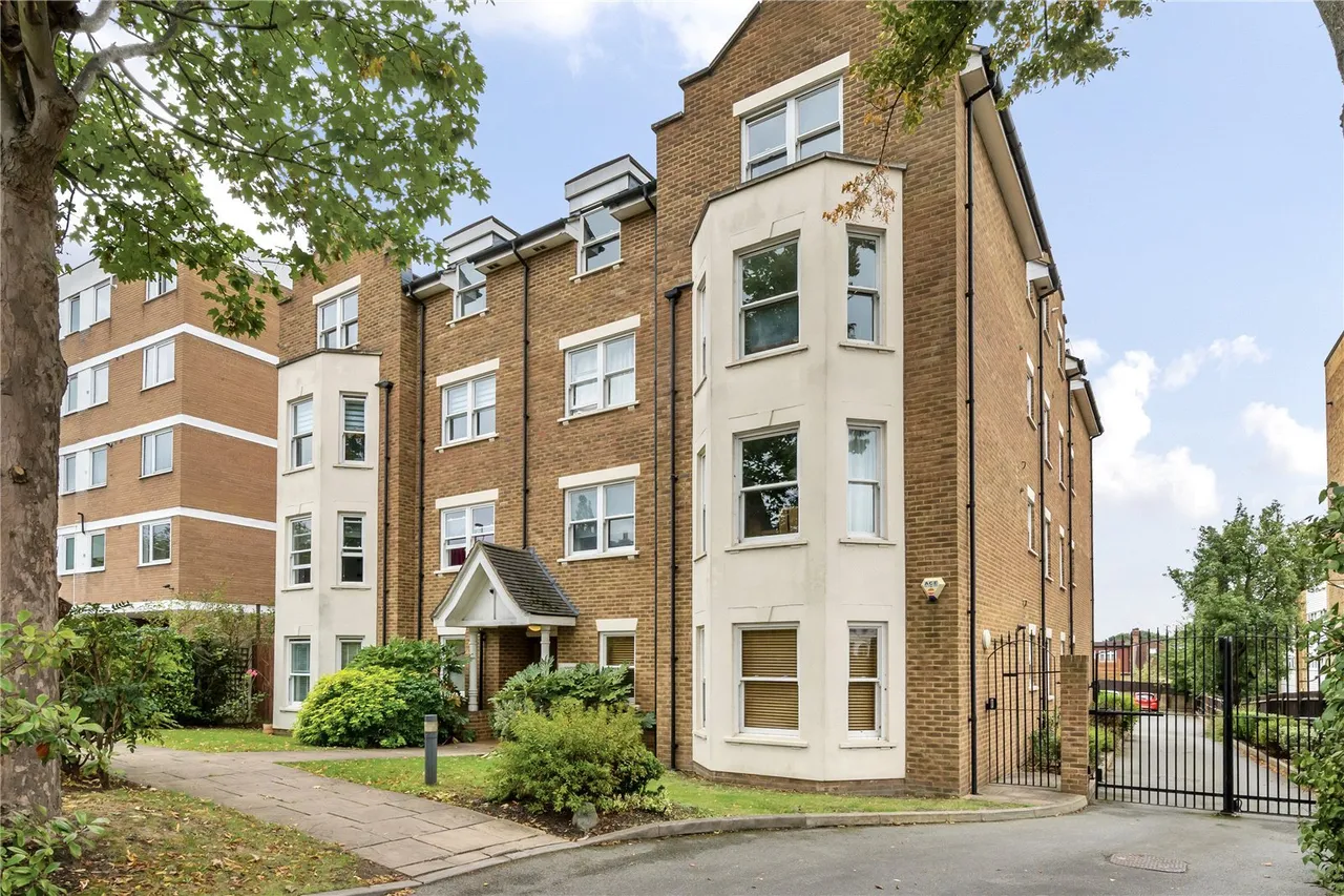 3 bed flat for sale — Belmont Hill, SE13