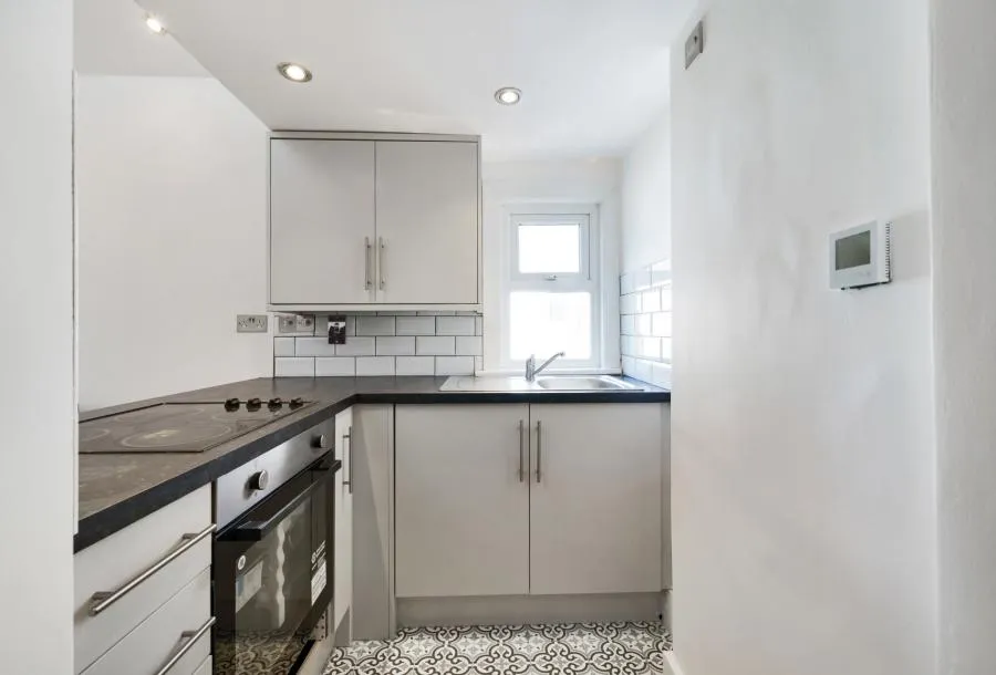 Madeira Road, London, SW16, photo 7