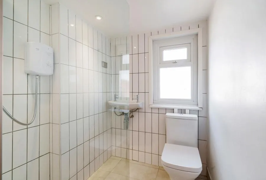 Madeira Road, London, SW16, photo 10