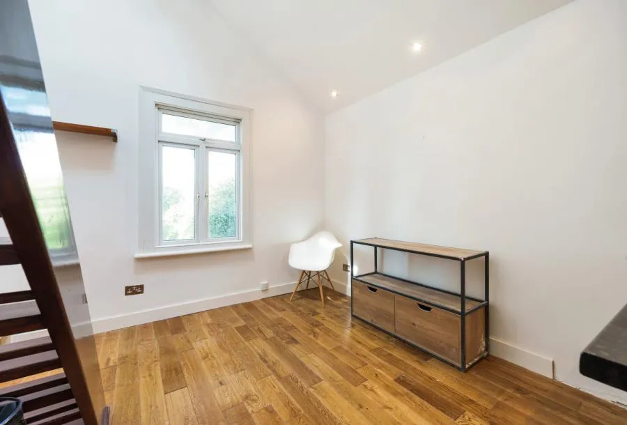 Madeira Road, London, SW16, photo 4