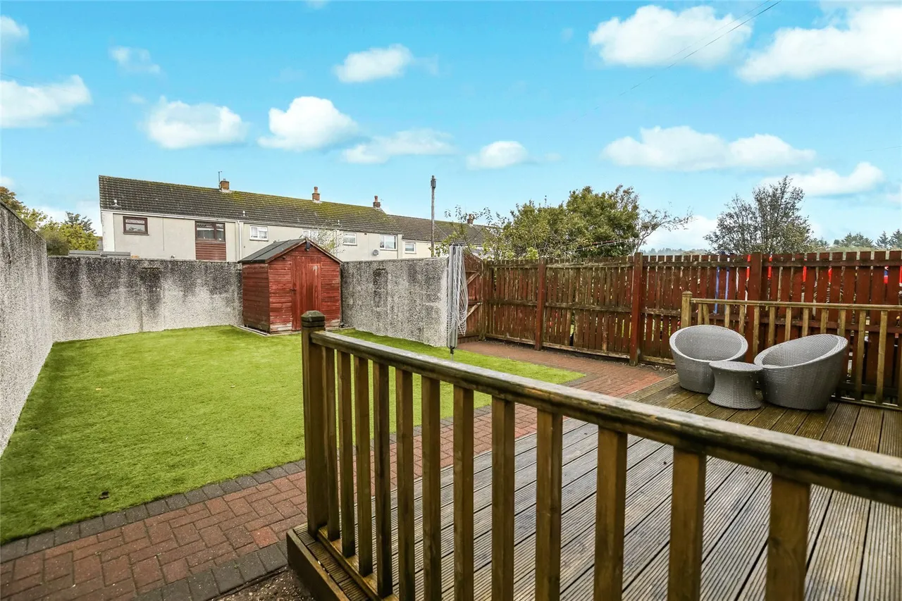 Manuel Terrace, Dreghorn, KA11, photo 12