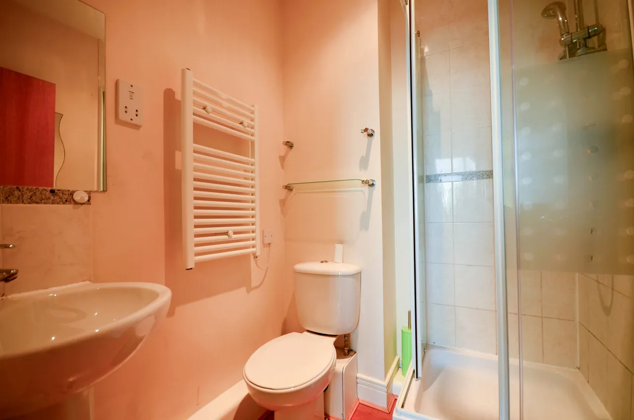 108 Gerry Raffles Square, London, photo 7