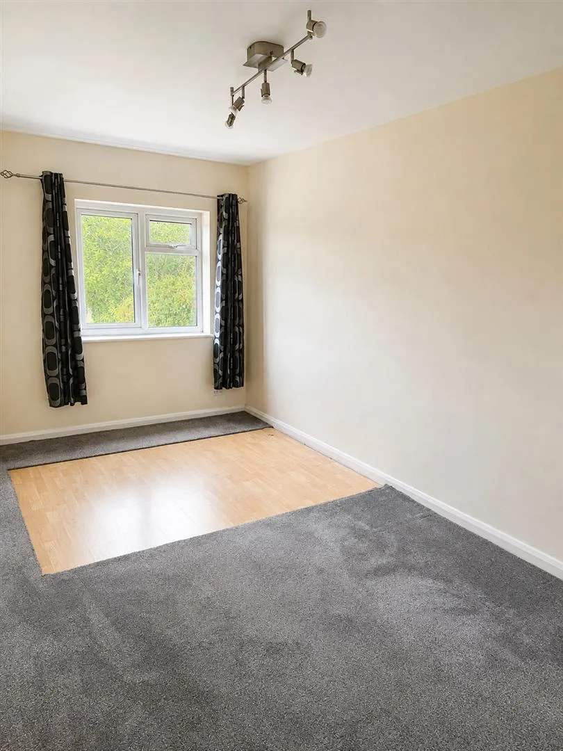 High Wycombe, Buckinghamshire, HP13 7NY, photo 4