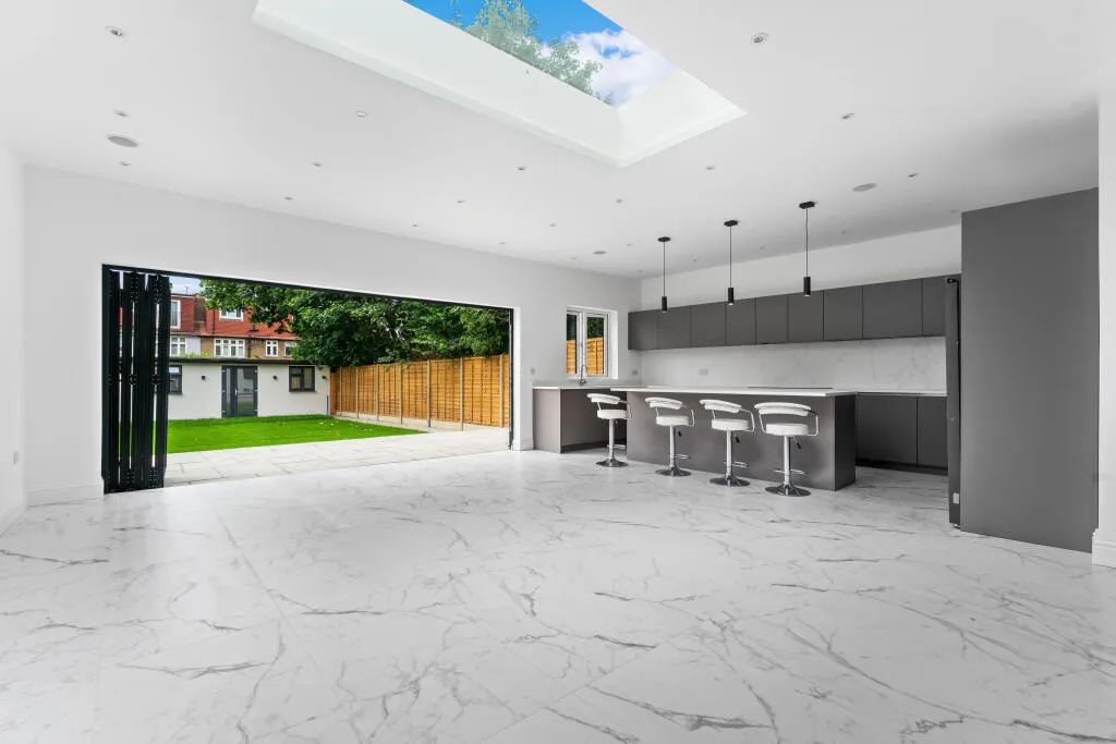 Braemar Road, WORCESTER PARK, Surrey, Worcester Park, KT48SW, photo 3